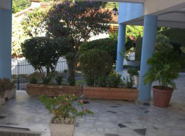 Casa de 3 quartos, Rio de Janeiro · Casa de 360 m² com 3 quartos à venda no Alto da Boa Vista