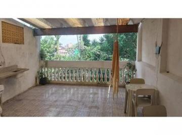 Casa de 2 quartos, Taboão da Serra · "Encantadora Casa de Vila em Taboão da Serra"