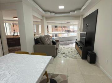 Apartamento de 2 quartos, Balneário Camboriú · Apartamento mobiliado em Balneário Camboriú!