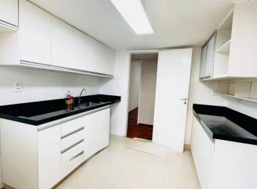 Apartamento de 4 quartos, Brasília · 4 QUARTOS SENDO UM SUITE, DEPENDÊNCIA DE EMPREGADA, SALA DE JANTAR E SALA DE ESTAR