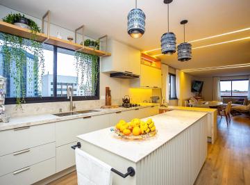 11781828913946.jpg · Apartamento à venda, semi-mobiliado com 3 suítes no Cabral, Curitiba, PR