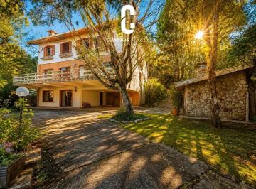 1525d10e-1a10-48f0-bef7-0f8a330d4102.jpg · Casa à venda, JARDIM VÉU DA NOIVA, Campos do Jordão, SP