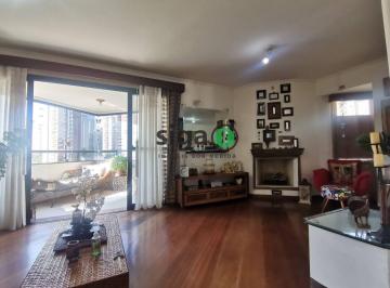 Apartamento · 132m² · 3 Quartos · 3 Vagas · 132m² com suíte, lareira, hidro, depósito e 3 vagas no Victoria Garden.