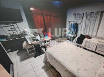Casa · 310m² · 5 Quartos · 5 Vagas · TERRENO COM 5 CASAS NA VILA PAIVA