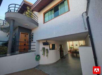 Casa · 180m² · 3 Quartos · 3 Vagas · Casa com 3 quartos e 3 vagas à venda na Vila Garrido em Santa Bárbara d'Oeste