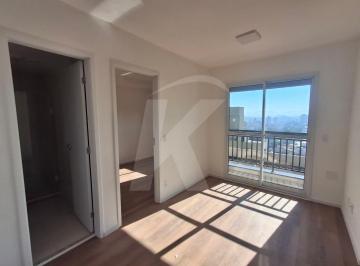 Apartamento · 30m² · 1 Quarto · Apartamento com 1 quarto, sala com sacada, cozinha, banheiro perto do metrô.