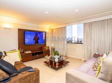 Apartamento · 132m² · 3 Quartos · 1 Vaga · Excelente Apartamento com Mobília para Locação na SQN 112, com 3 Quartos sendo 2 Suítes e Vaga de Ga