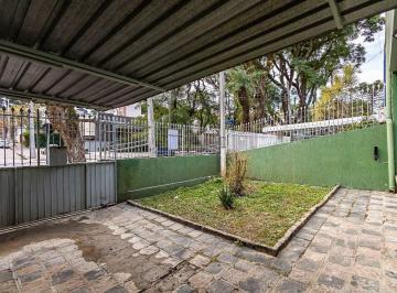 Casa · 140m² · 1 Quarto · 2 Vagas · Casa comercial com 120m² na Avenida Getúlio Vargas no Batel