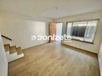 Casa · 98m² · 2 Quartos · 1 Vaga · Sobrado à venda em Santo André (Casa Branca) | 2 dorms, 2 banheiros, quintal e 1 vaga