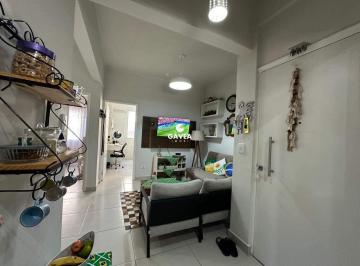 Apartamento · 68m² · 2 Quartos · 1 Vaga · Apartamento à venda no Gonzaga em Santos.