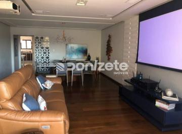 Apartamento · 190m² · 3 Quartos · 2 Vagas · Apartamento com 3 dormitórios à venda, 190 m² por R$ 900.000,00 - Vila Bastos - Santo André/SP