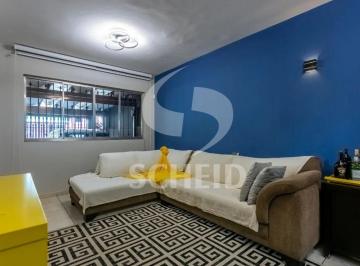 Casa · 131m² · 3 Quartos · 2 Vagas · Casa á Venda no Campo Belo com 131m², 3 quartos sendo 1 suíte, 2 vagas.