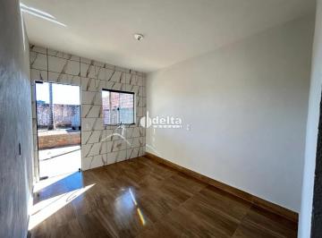 Casa · 250m² · 2 Quartos · 3 Vagas · Casa com 2 quartos disponível para locação no bairro Jardim Europa em Uberlândia-MG