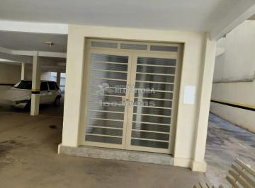 Apartamento · 120m² · 3 Quartos · 2 Vagas · Apartamento para locação na Vila São João com 03 quartos, sendo 01 suíte, armários e 02 vagas de gar