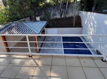 Casa · 150m² · 3 Quartos · Locação de Sobrado com 3 Suítes em Condomínio Fechado em Vinhedo