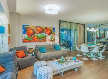 Apartamento · 316m² · 3 Quartos · 2 Vagas · APARTAMENTO COM 3 QUARTOS SENDO 1 SUÍTE 2 VAGAS DE GARAGEM NO CENTRO DE FLORIAÓPOLIS