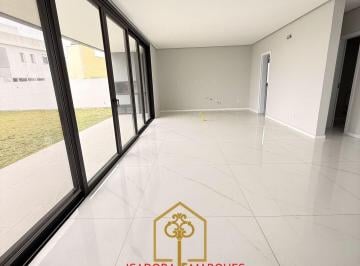 Casa · 261m² · 3 Quartos · 2 Vagas · Casa Alto Padrão em Laranjal, Pelotas/RS