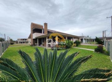 Casa · 305m² · 3 Quartos · 3 Vagas · Casa à venda em Nova Tramandaí - Tramandaí/RS