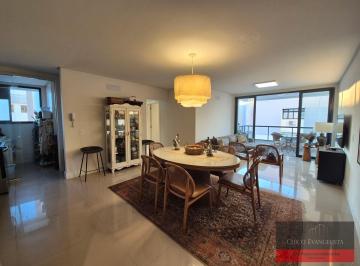 Apartamento · 111m² · 3 Quartos · 2 Vagas · 3 Dormitórios (1 Suíte + 2 Demi-Suítes) - Andar Alto - Excelente Posição Solar !