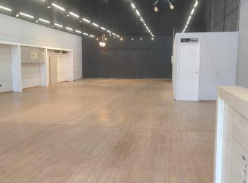 Comercial · 250m² · Pavilhão/Galpão Industrial com 250m2 na margem da rodovia dos romeiros ponta kayana trindade