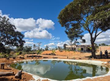 Rural · 5000m² · 3 Quartos · 2 Vagas · SÍTIO DE 5.000m² COM CASA MODERNA, PISCINA E LAGO EM ITATIAIUÇU/MG