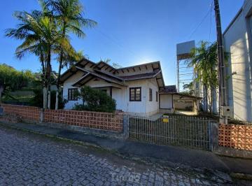 Casa · 117m² · 3 Quartos · 1 Vaga · Casa em Ibirama para Investimento