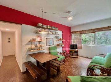 Apartamento · 61m² · 2 Quartos · 1 Vaga · Excelente dois quartos com vaga e vista verde em Ipanema