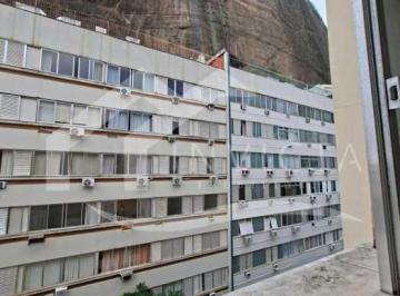 Apartamento · 45m² · 2 Quartos · Maravilhoso Apartamento no posto 5 de Copacabana