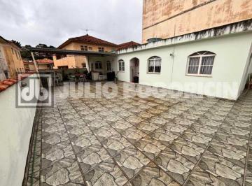Casa · 110m² · 3 Quartos · 40 Vagas · Casa de rua de 110 m2 com terreno para 40 carros