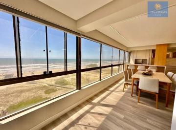 Apartamento · 4 Quartos · 2 Vagas · Apartamento com vista panorâmica para o mar