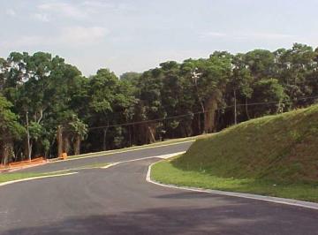 Terreno · 622m² · Terreno em Chácara Moinho Velho, Carapicuíba/SP de 0m² à venda por R$ 550.000,00