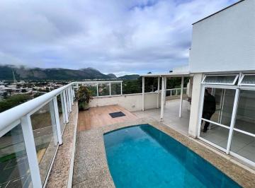 Apartamento · 225m² · 3 Quartos · 3 Vagas · Cobertura em Itaipu, Niterói/RJ de 225m² 3 quartos à venda por R$ 899.000,00