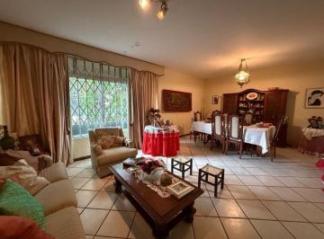 Casa · 180m² · 4 Quartos · 3 Vagas · Casa em São Francisco, Niterói/RJ de 180m² 4 quartos à venda por R$ 1.570.000,00