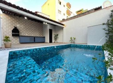 Casa · 155m² · 4 Quartos · 4 Vagas · Casa em Vila Tupi, Praia Grande/SP de 155m² 4 quartos à venda por R$ 1.400.000,00
