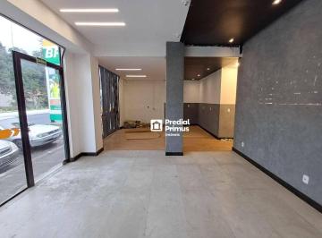 Comercial · 188m² · Loja em Ypu, Nova Friburgo/RJ de 188m² para locação R$ 4.000,00/mes