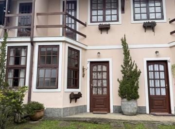 Casa · 2 Quartos · 1 Vaga · Casa em Parque do Imbui, Teresópolis/RJ de 0m² 2 quartos para locação R$ 2.200,00/mes