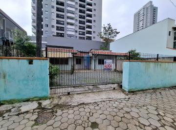 Casa · 145m² · 3 Quartos · 3 Vagas · Casa em Centro, Itajaí/SC de 145m² 3 quartos para locação R$ 4.120,00/mes