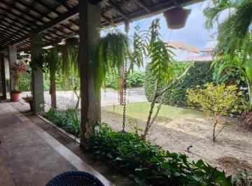 Casa · 450m² · 3 Quartos · 4 Vagas · Casa à Venda no Cypress Garden com 3 Quartos e Suíte