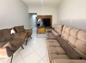 Casa · 90m² · 2 Quartos · 1 Vaga · Sobrado em Centro, Balneário Camboriú/SC de 90m² 2 quartos para locação R$ 4.000,00/mes
