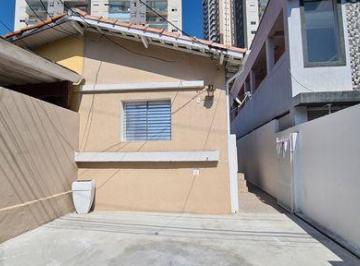 Casa · 75m² · 2 Quartos · 1 Vaga · Casa em Vila Gomes, São Paulo/SP de 75m² 2 quartos para locação R$ 3.500,00/mes