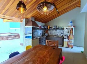 Casa · 260m² · 4 Quartos · 2 Vagas · Casa em Urbanova, São José dos Campos/SP de 260m² 4 quartos à venda por R$ 2.200.000,00 ou para loca