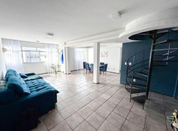 Apartamento · 216m² · 5 Quartos · 3 Vagas · Apartamento em Varjota, Fortaleza/CE de 216m² 5 quartos à venda por R$ 500.000,00