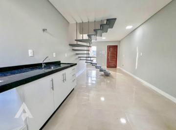 Casa · 80m² · 2 Quartos · 1 Vaga · Sobrado com 2 dormitórios para locação por R$ 2.300,00 - Bairro Velha Central - Blumenau/SC