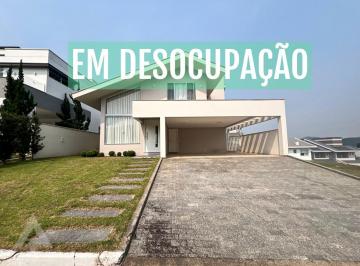 Casa · 210m² · 3 Quartos · 3 Vagas · Casa em condomínio fechado para locação por R$ 9.000,00 - Bairro Itoupava Central - Blumenau/SC