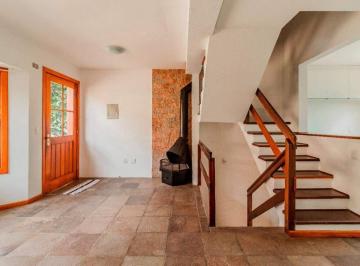Casa · 150m² · 1 Vaga · CASA GEMINADA