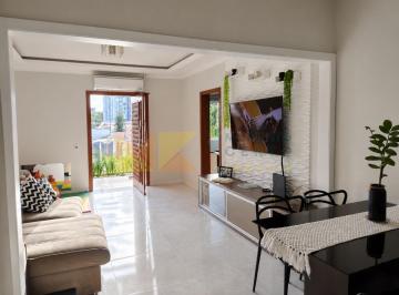 Casa · 218m² · 2 Quartos · 2 Vagas · Casa com piscina à venda no Bairro Água Verde em Blumenau!