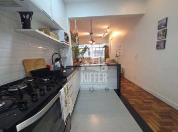 Bela oportunidade a meia quadra da praia de Icaraí · Apartamento com 2 dormitórios à venda, 68 m² por R$ 610.000,00 - Icaraí - Niterói/RJ