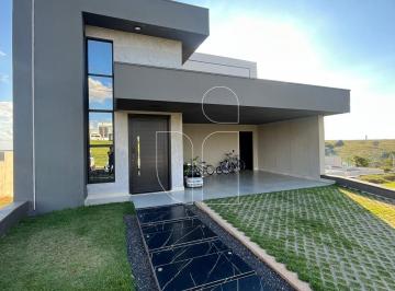 Casa · 200m² · 4 Quartos · 2 Vagas · Casa com Piscina e 4 Quartos no Verana