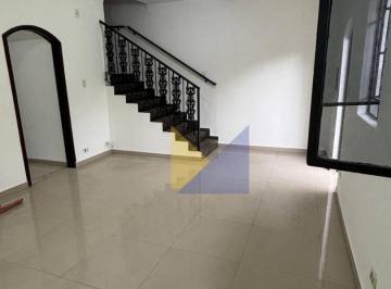 Casa · 180m² · 3 Quartos · 1 Vaga · Sobrado para alugar em Vila Moreira de 180.00m² com 3 Quartos, 2 Suites e 1 Garagem