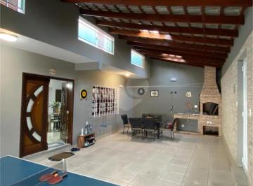Casa · 285m² · 3 Quartos · 6 Vagas · Sobrado para venda em Vila Metalúrgica de 285.00m² com 3 Quartos, 1 Suite e 6 Garagens